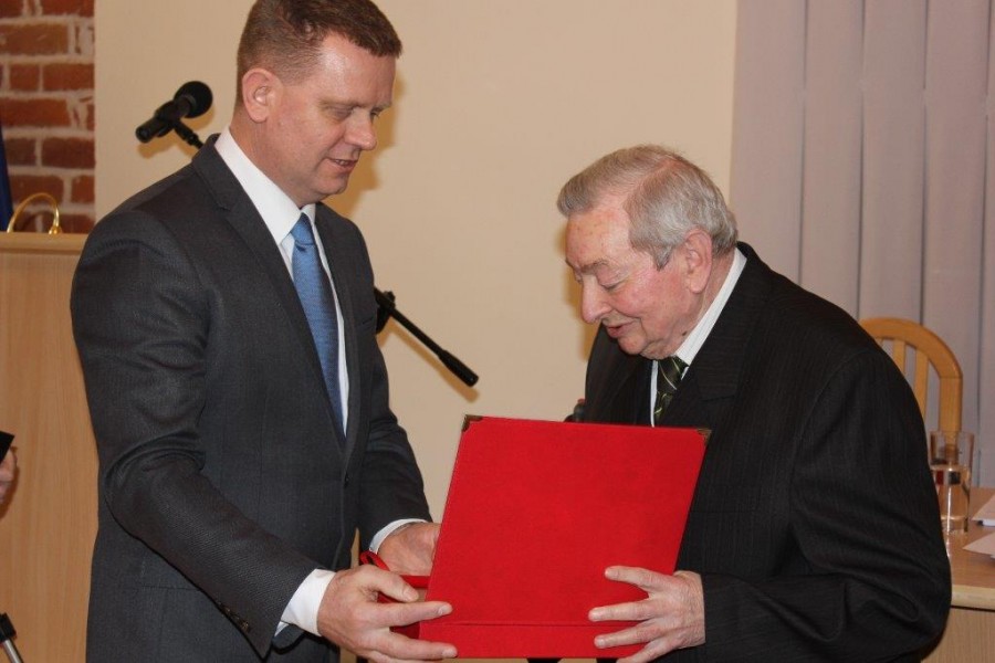 Ewaryst Jaśkowski uhonorowany podczas sesji Rady Miejskiej