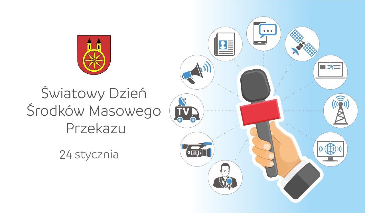 Infografika promuje Światowy Dzień Środka Masowego Przekazu (24 stycznia). Przedstawia mikrofon w dłoni oraz ikony symbolizujące media (telewizję, radio, Internet, prasę, satelity), na jasnym tle.