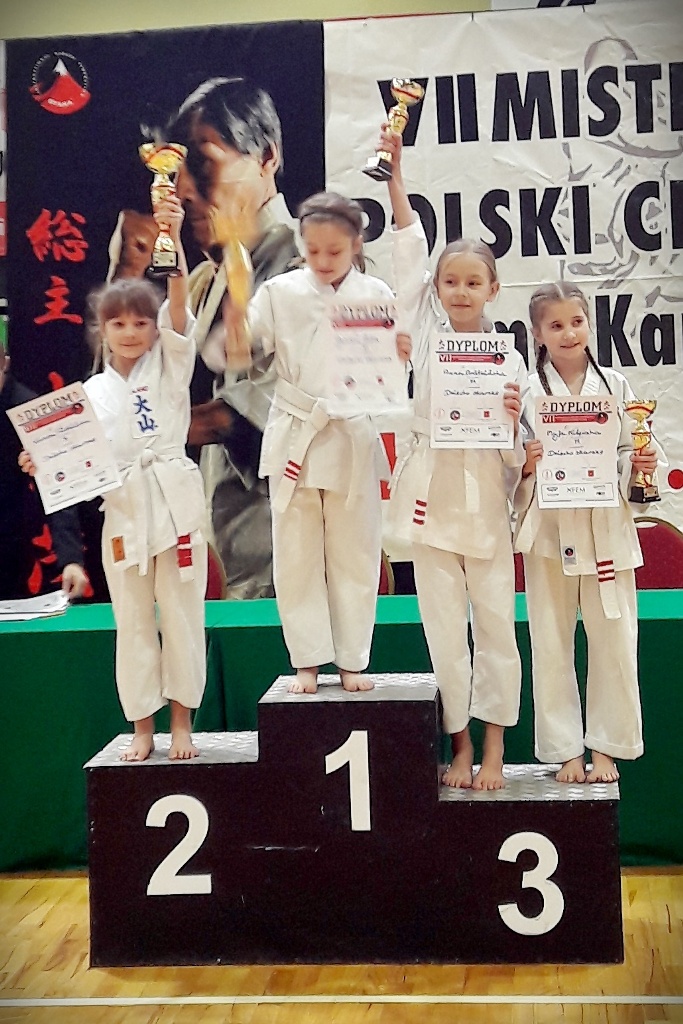 VII Mistrzostwa Polski Centralnej Oyama Karate w Kata