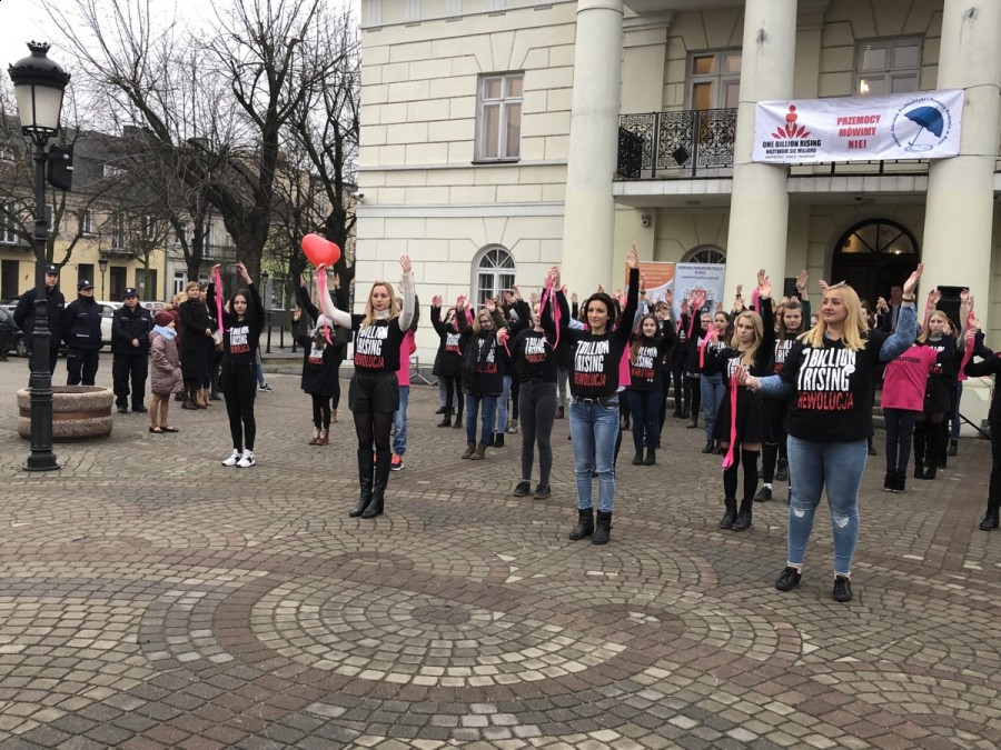 Lokalnie i solidarnie przeciwko przemocy wobec kobiet